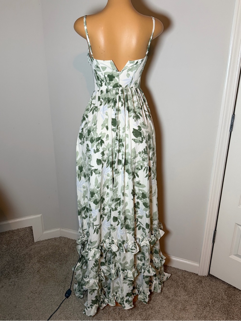 Women’s Green Leaf-Print Maxi Dress with Side Slit - Picture 8 of 9